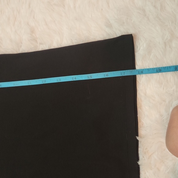 Raffi twisted collar black tank top - Picture 6 of 8